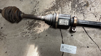 2004 - 2007 Volvo XC70  Estate Right Front Drive Axle 30783110