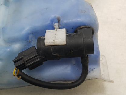 2004 - 2010 Volvo S40  Saloon WASHER BOTTLE & MOTOR 31253149