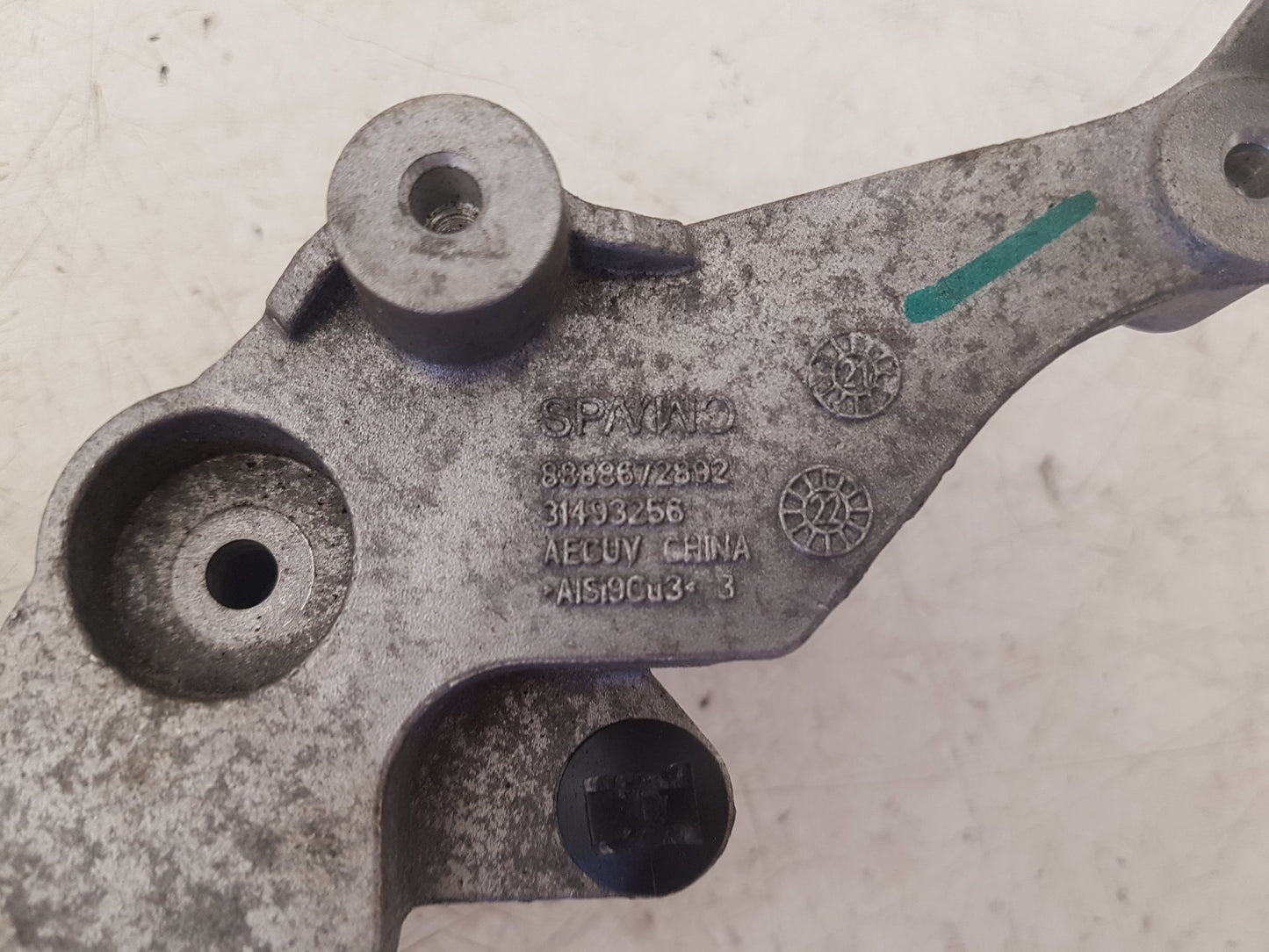 2017 - 2025 Volvo V90 235, 236 Estate ENGINE BRACKET 31493256