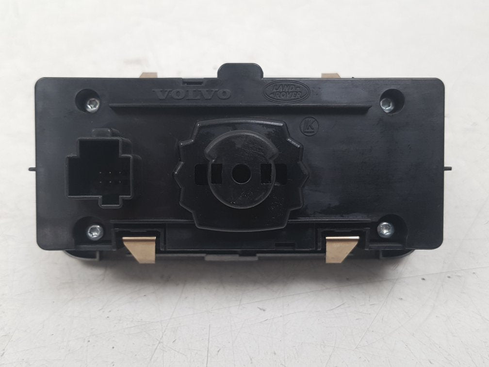 2008 - 2013 Volvo XC70  Estate Headlight Switch 30739415