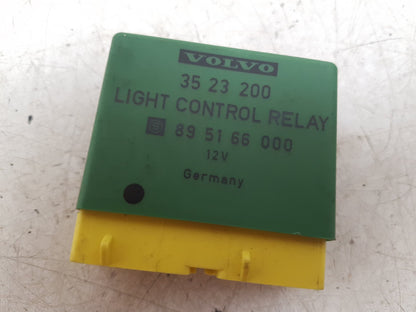 1992 - 1997 Volvo 850  Estate FOG LIGHT CONTROL RELAY 895166000