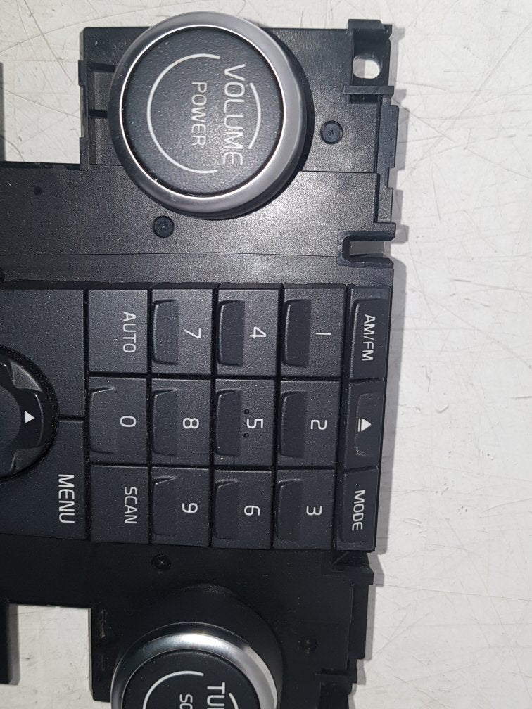 2006 - 2012 Volvo C30  Hatchback HEATER & RADIO CONTROL PANNEL 31288031