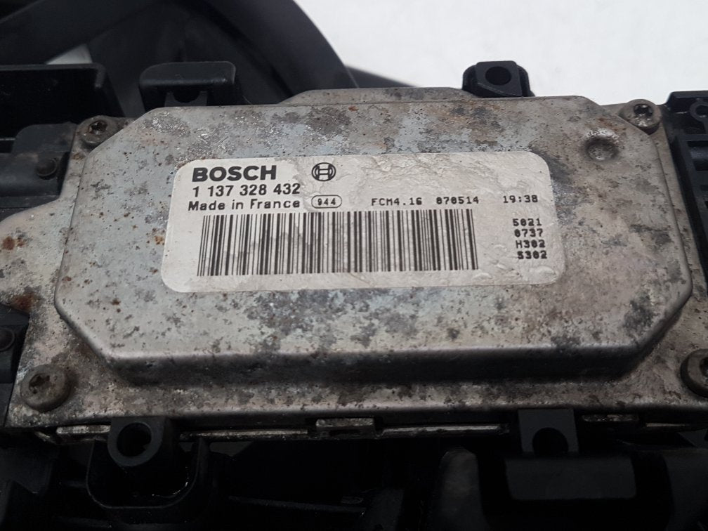 2007 - 2010 Volvo V70  Estate RADIATOR FAN & COWLING (A/C CAR) 31200375 1137328432