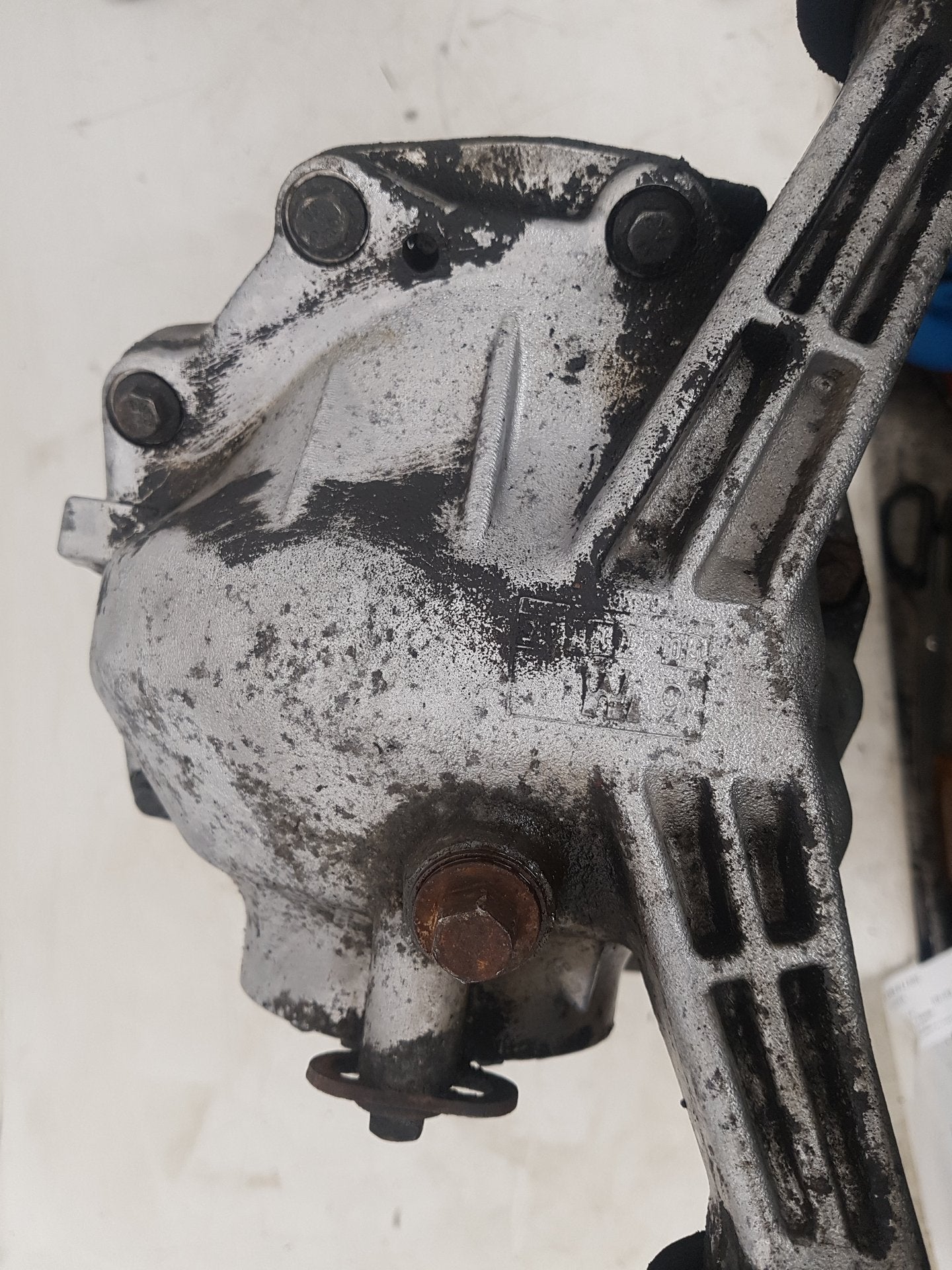 2005 - 2007 Volvo XC70  Estate Rear Differential Assembly 6510002200