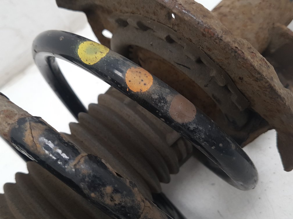 2007 - 2011 Volvo XC70  Estate Right Front Shock Absorber 31262150
