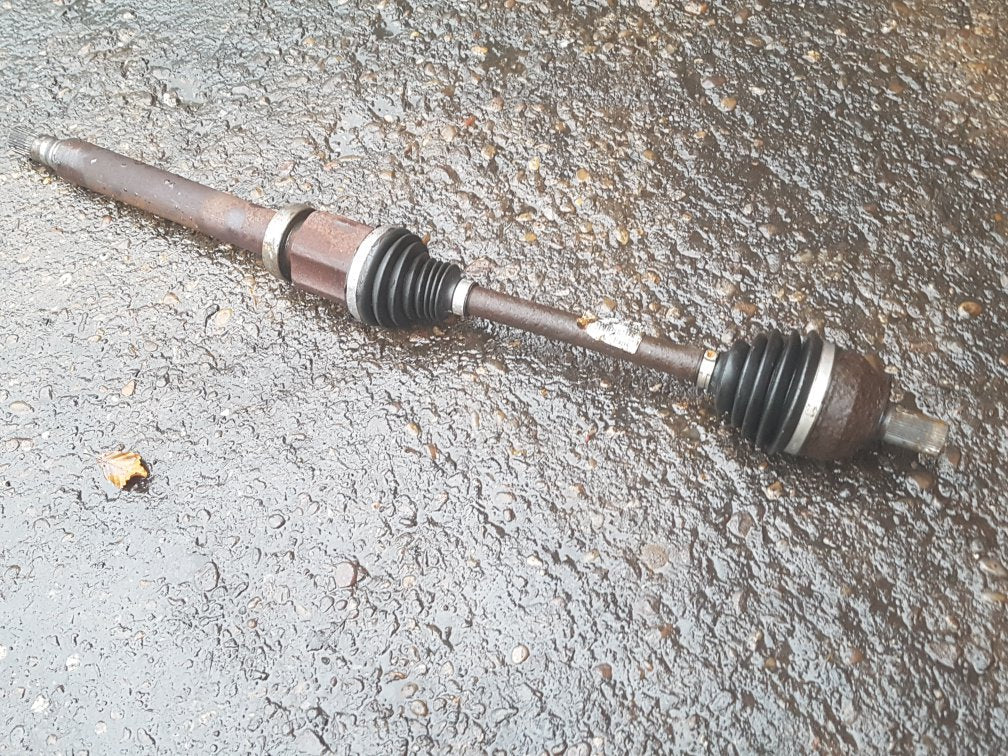 2015 Volvo S60  Saloon Right Front Drive Axle 31325570