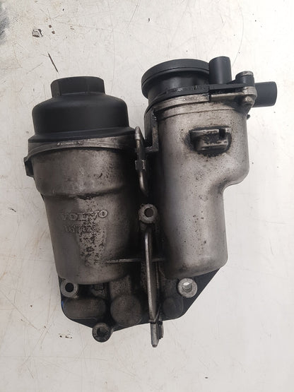 2004 - 2007 Volvo XC70  Estate Oil Filter Housing 6740273266