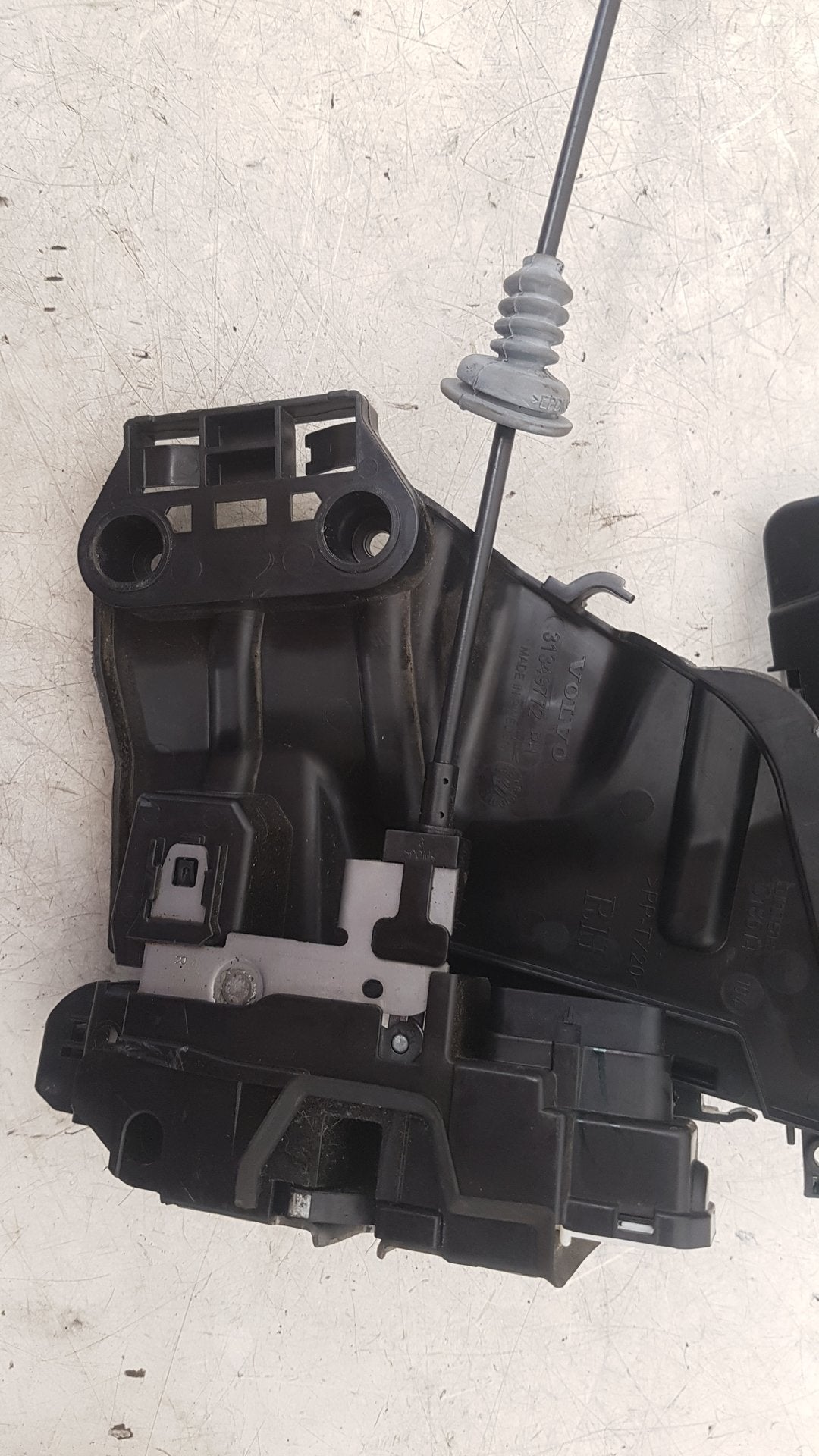 2015-2026 Volvo XC90 II 256 SUV Front Right Door Lock Mechanism 31349895