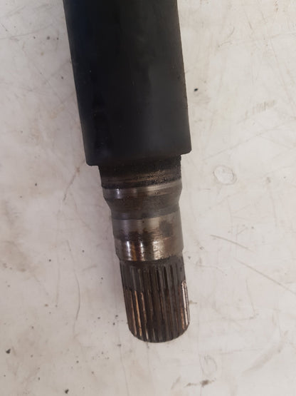 2010 - 2017 Volvo XC60  Estate Driveshaft (Manual) UK Drivers Side Front. 31216448