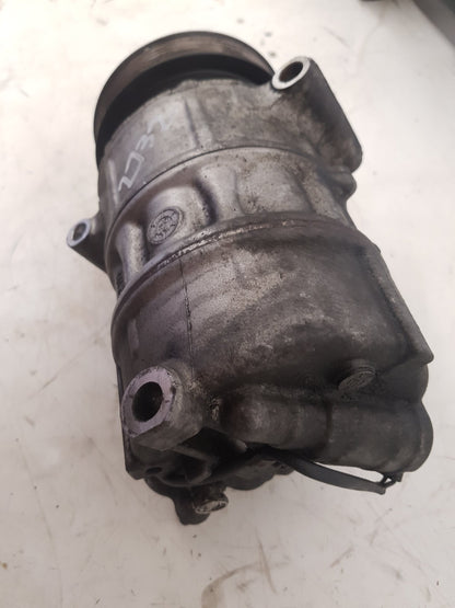 2010 - 2015 Volvo V60  Estate A/C Compressor 31332528