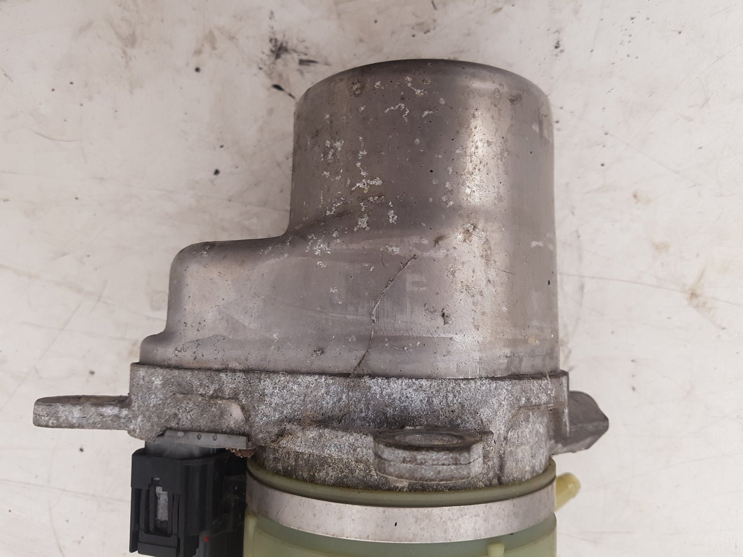 2005 - 2012 Volvo S40  Saloon Power Steering Pump 31329252
