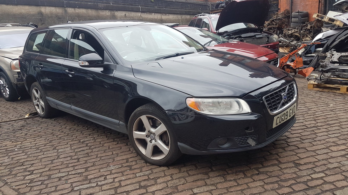 2008 - 2011 Volvo V70  Estate BREAKING FOR SPARES