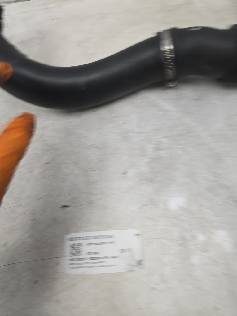 2000 - 2007 Volvo XC70  Estate Intercooler Pipe 30714480