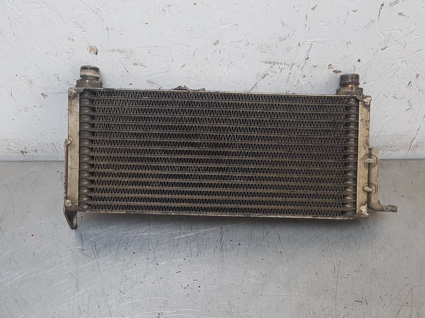 1993 - 1998 Saab 9000  Hatchback Engine Oil Cooler 7596018