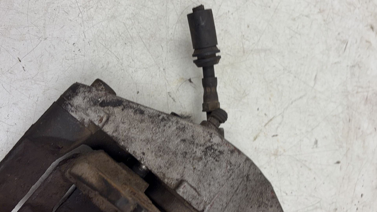 2013 - 2016 Volvo V40 III 525 Hatchback Left Front Caliper 36000484
