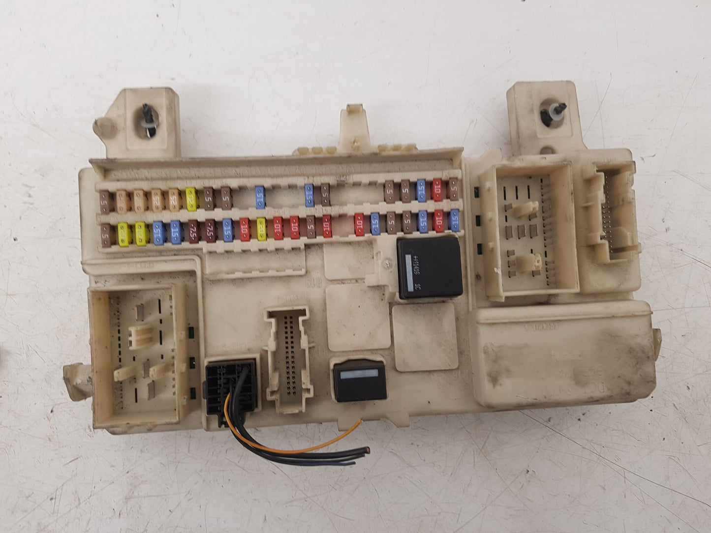2006 - 2010 Volvo C70   CENTRAL ELECTRONIC MODULE (CEM) 31254903