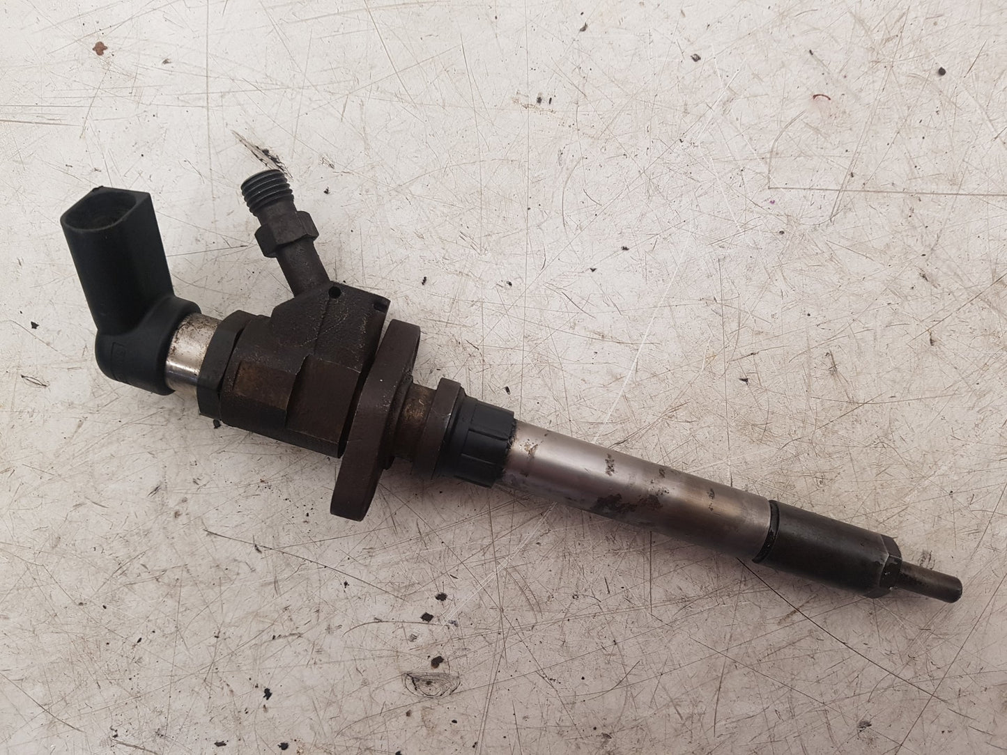2004 - 2010 Volvo V50   Estate Fuel Injector 9657144580