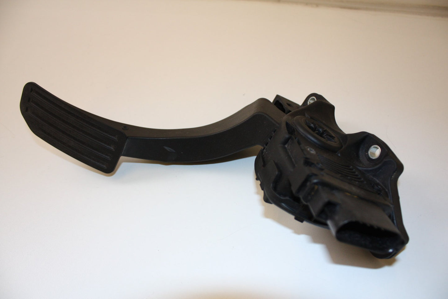 2010 - 2014 Volvo S60 II 134 Saloon Accelerator Pedal 31329059