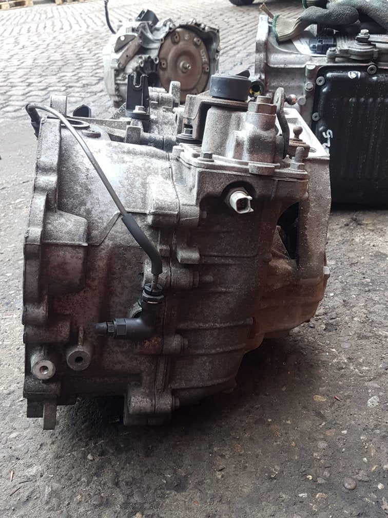 2007 - 2010 Volvo V70  Estate Manual Gearbox 30783235