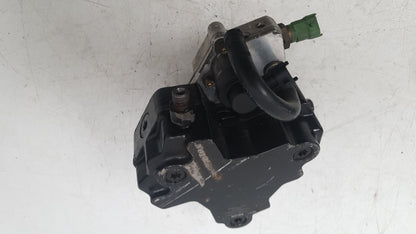 2007 - 2010 Volvo V50  Estate High Pressure Pump 0 445 010 111