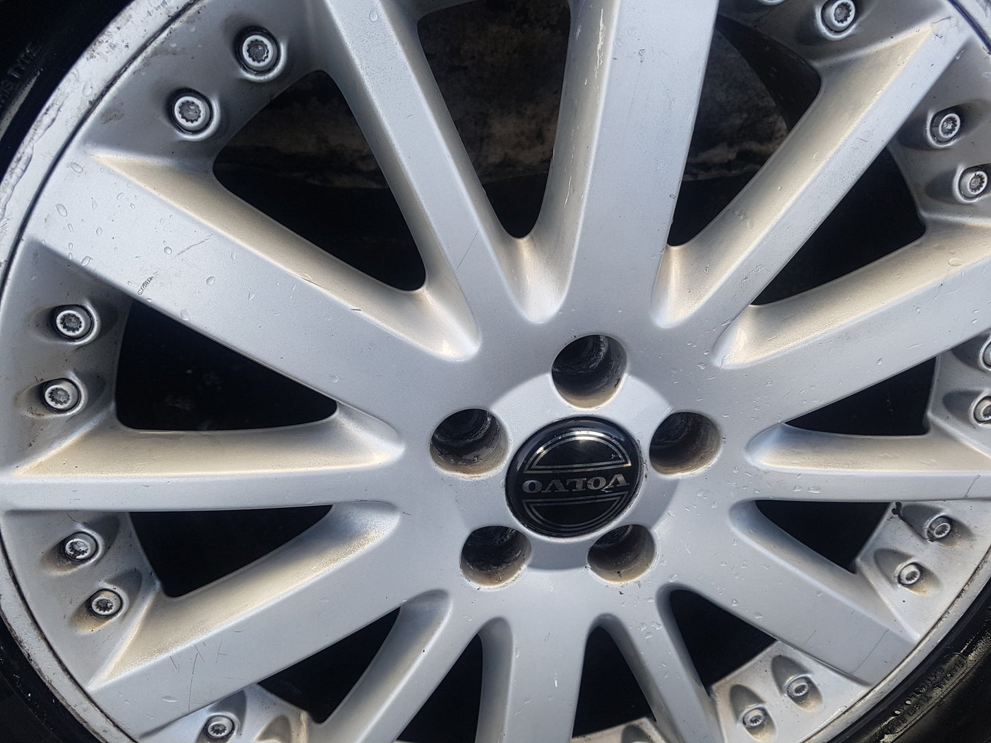 2002 - 2006 Volvo XC90  Estate Alloy Wheel Set 8694443