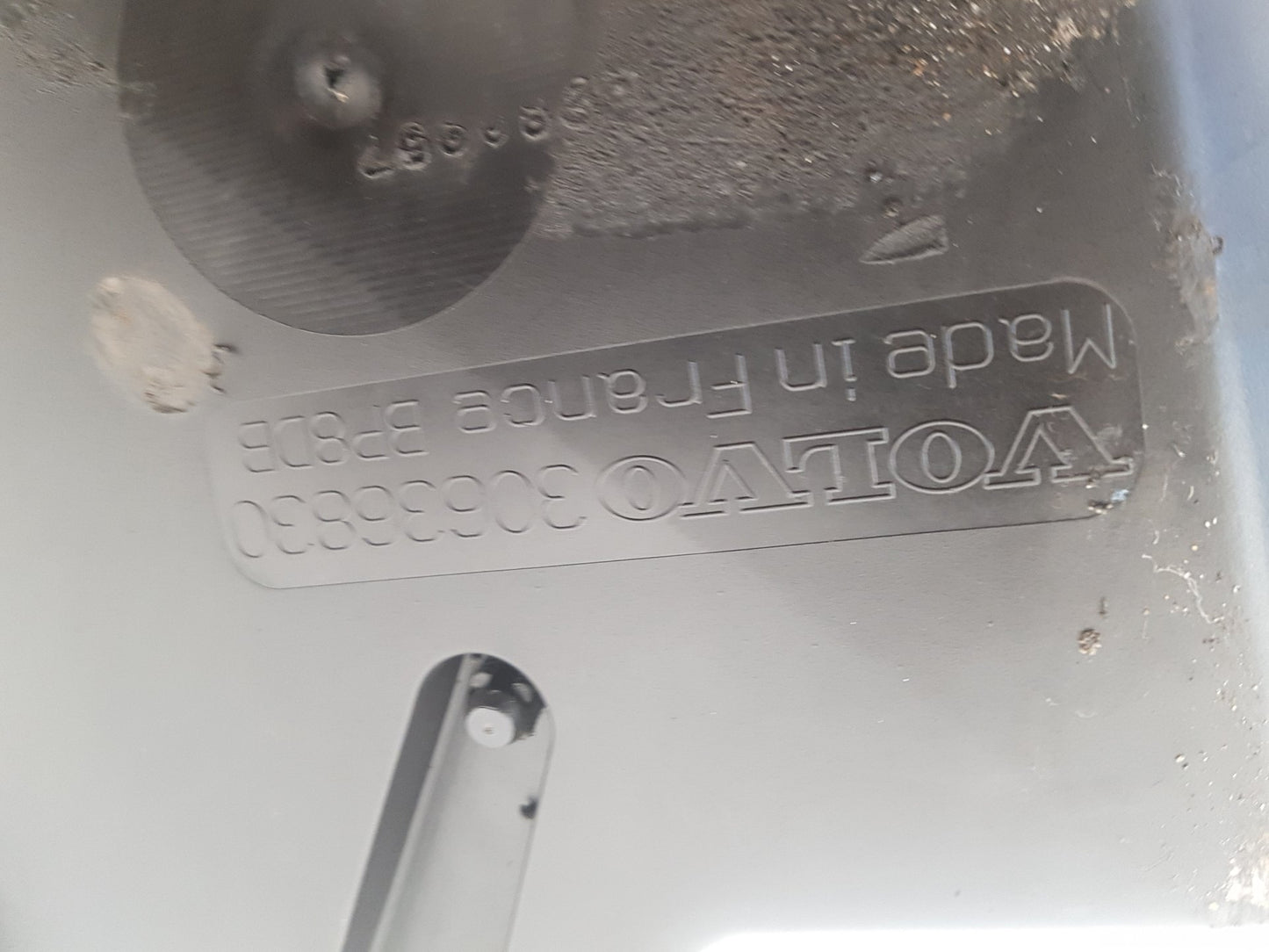 2007 Volvo V70  Estate Air Filter Box 30636830