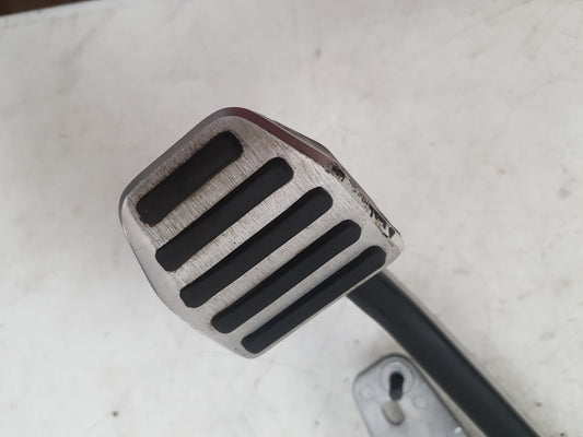 2013 - 2015 Volvo V60  Estate Brake Pedal 31290373