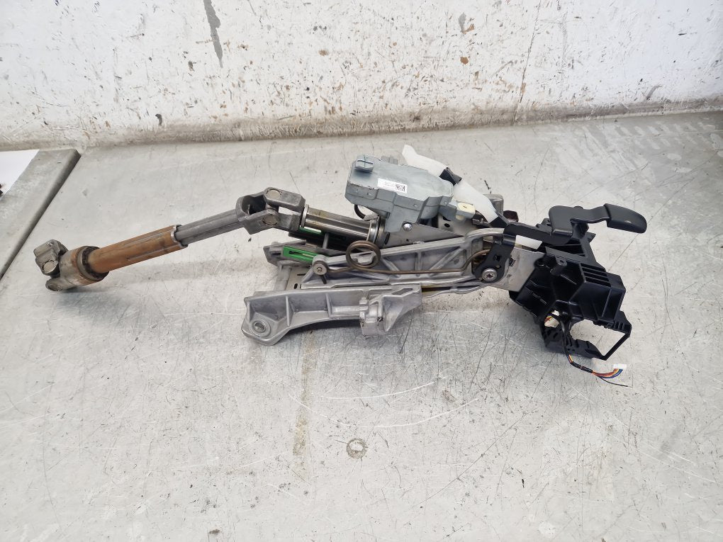 2013 - 2019 Volvo V40 III 525 Hatchback Steering Column 31360351