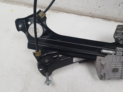 2006 - 2012 Volvo C70  Convertible WINDOW REGULATOR/MECH ELECTRIC  (FRONT PASSENGER SIDE) 30633660