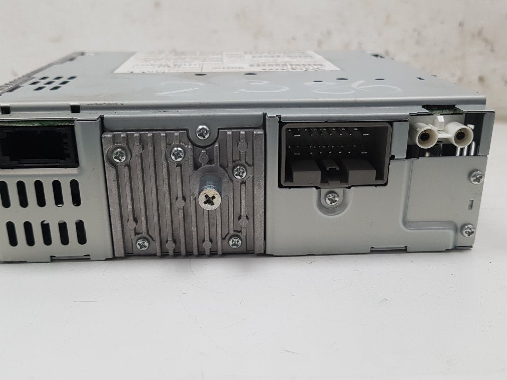 2010 - 2012 Volvo C30  Hatchback CD AND RADIO UNIT 31288510