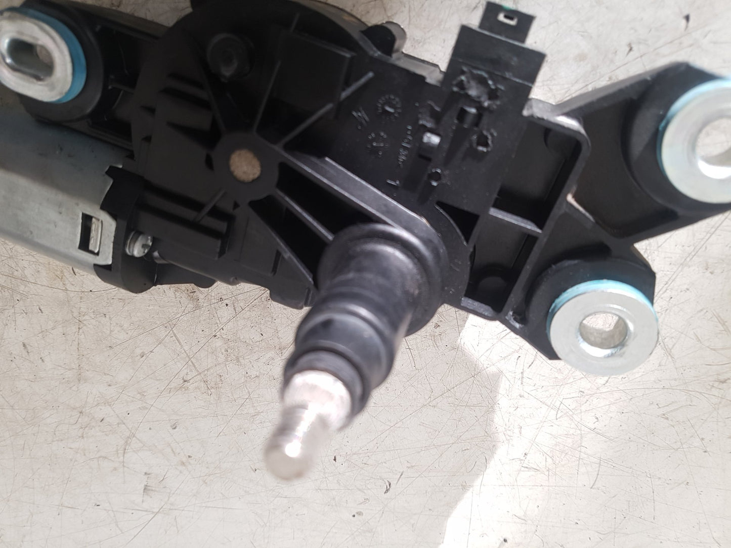 2008 - 2011 Volvo V70  Estate Rear Wiper Motor 30663891