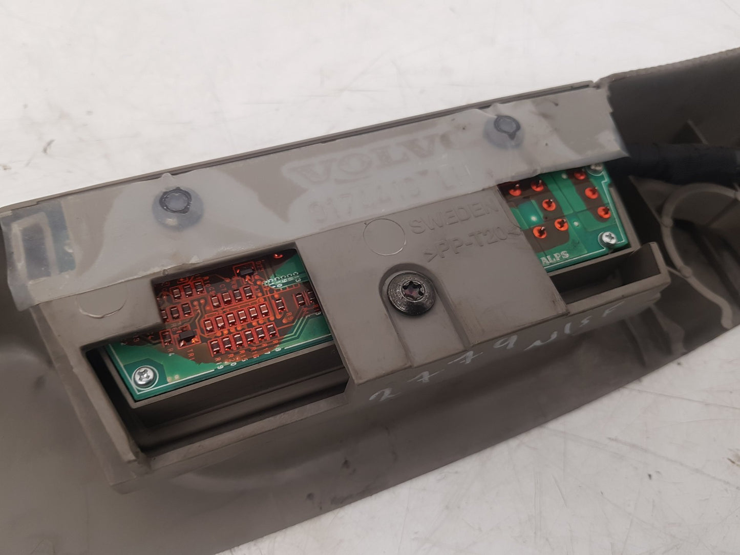 2002 - 2006 Volvo XC90  Estate SEAT CONTROL SWITCH 30697086