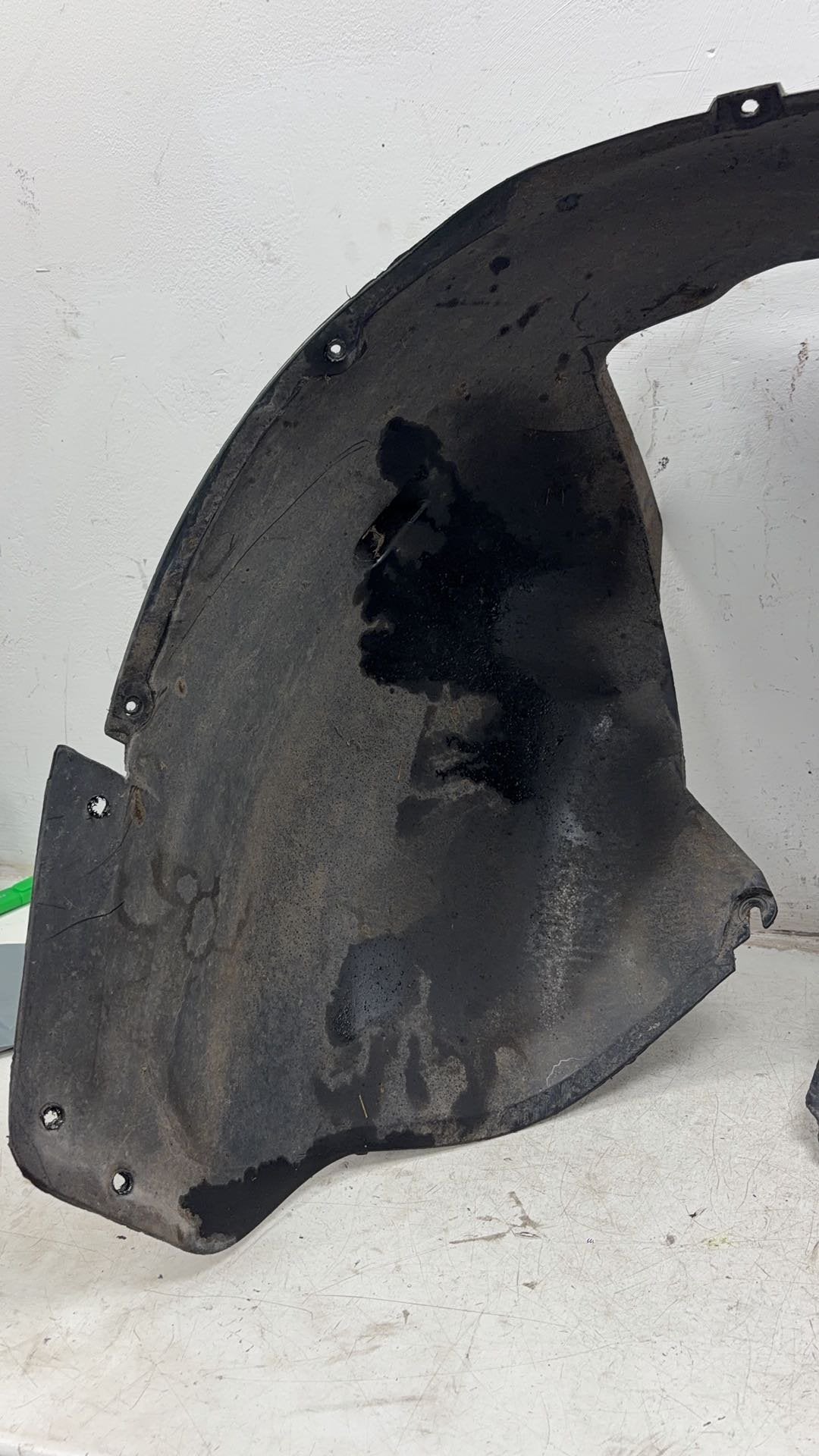 2007 - 2014 Volvo XC90  Estate WHEEL ARCH LINER (DRIVERS SIDE FRONT) 30763615