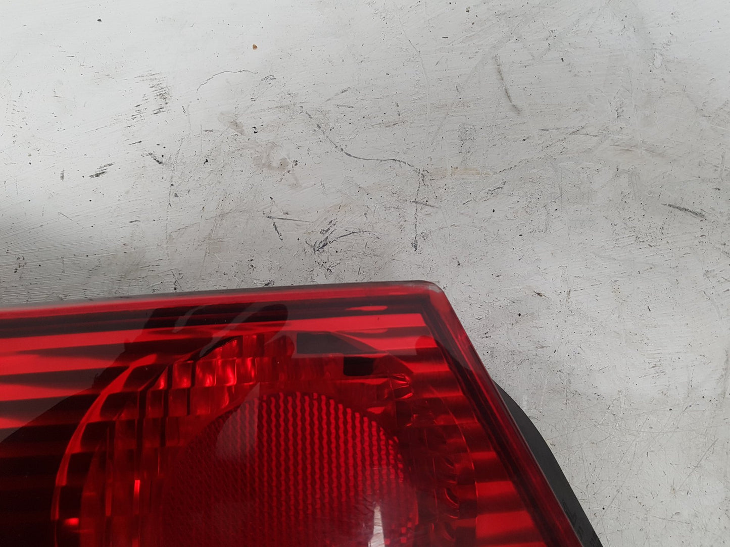 2006 - 2010 Volvo C70  Convertible Left Taillight 31294062