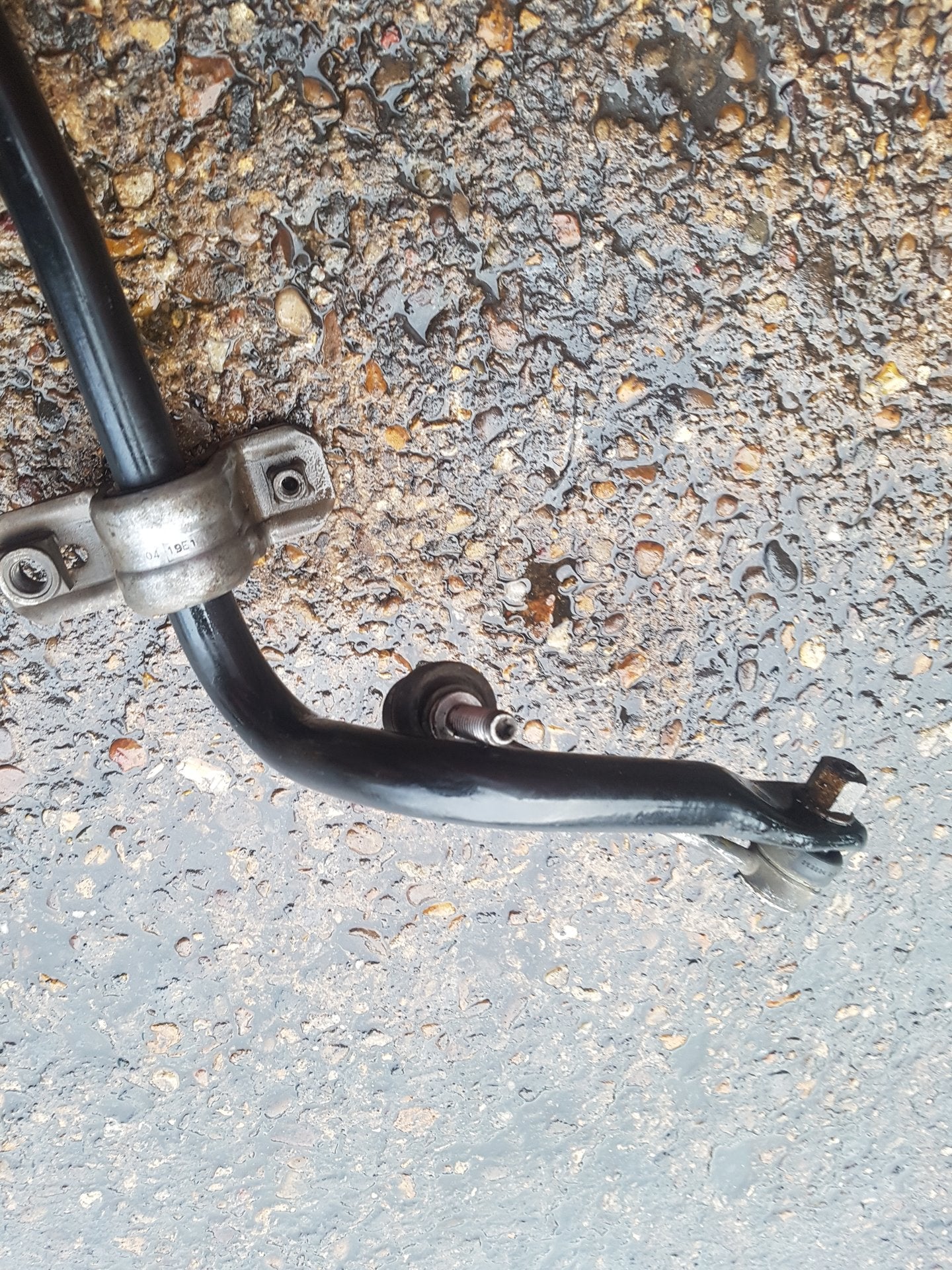 2011 - 2014 Volvo XC90  Estate Front Sway Bar 31429569 AA