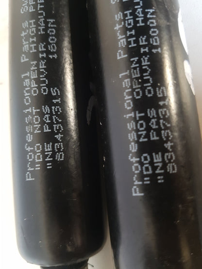1992 - 1997 Volvo 850  Estate DOG GUARD GAS STRUTS 83437315