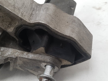2010 - 2015 Volvo V70  Estate Right Engine Mount 30671245