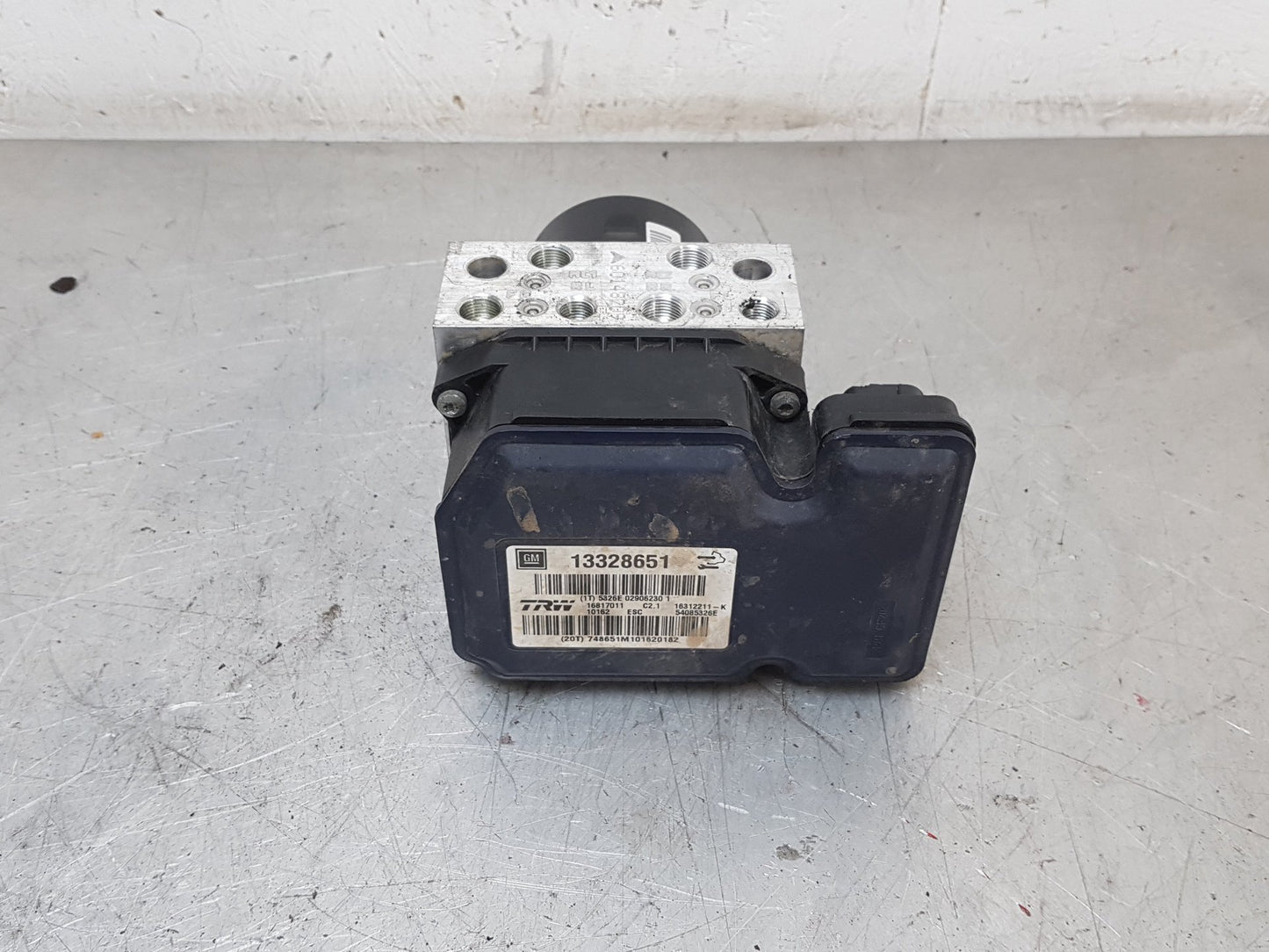 2010 - 2012 Saab 9-5  Saloon ABS Pump/Modulator 13328651