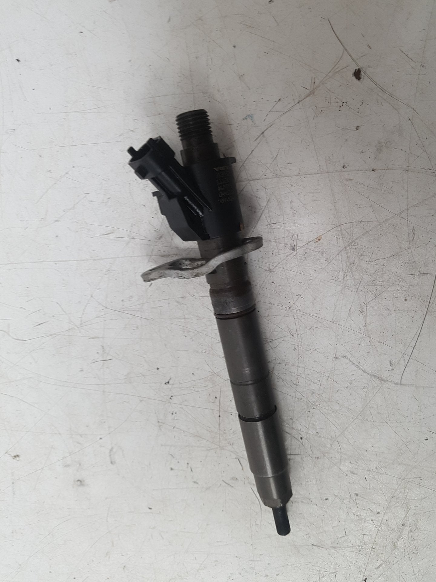 2010 - 2016 Volvo S80  Saloon Fuel Injector 31303238