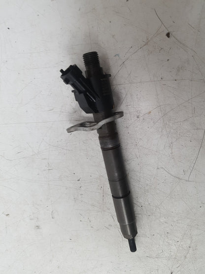 2010 - 2016 Volvo S80  Saloon Fuel Injector 31303238