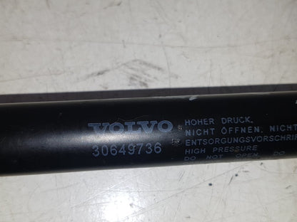 2002 - 2006 Volvo XC90  Estate TAILGATE STRUTS (PAIR) 30649736