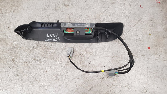 2001 - 2006 Volvo V70  Estate POWER SEAT SWITCHES (LH UK PASSENGER SIDE) 30697086