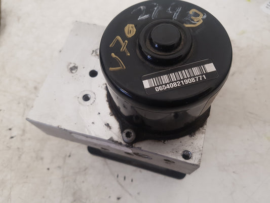 2007 Volvo V70  Estate ABS Pump/Modulator 30793445
