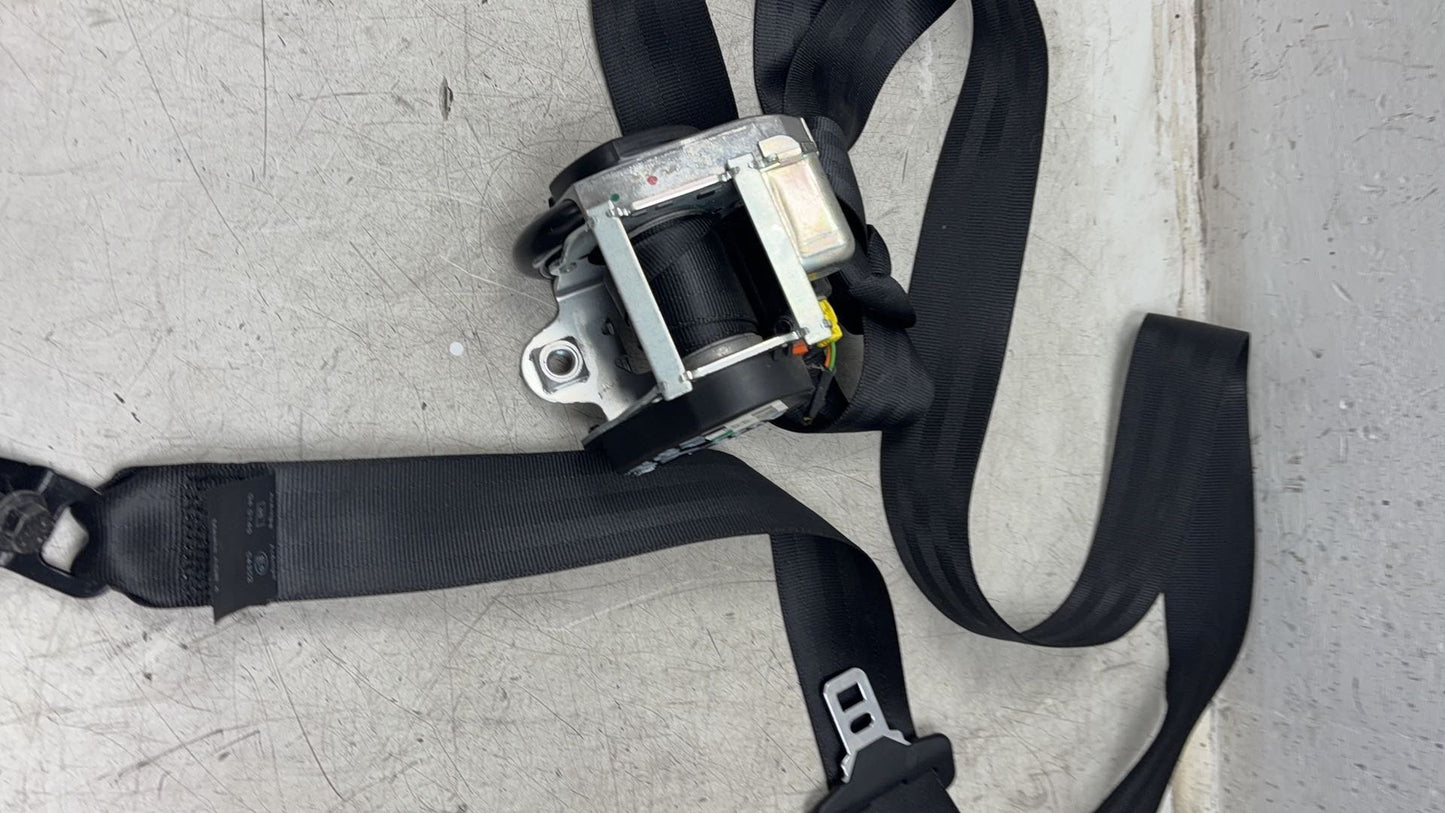 2011 - 2014 Volvo V60 I 155 Estate Right Rear Seat belt 39818859