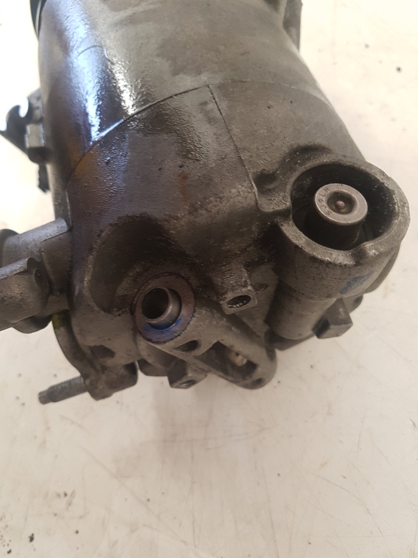 2010 - 2017 Volvo XC60  Estate A/C Compressor 8623176