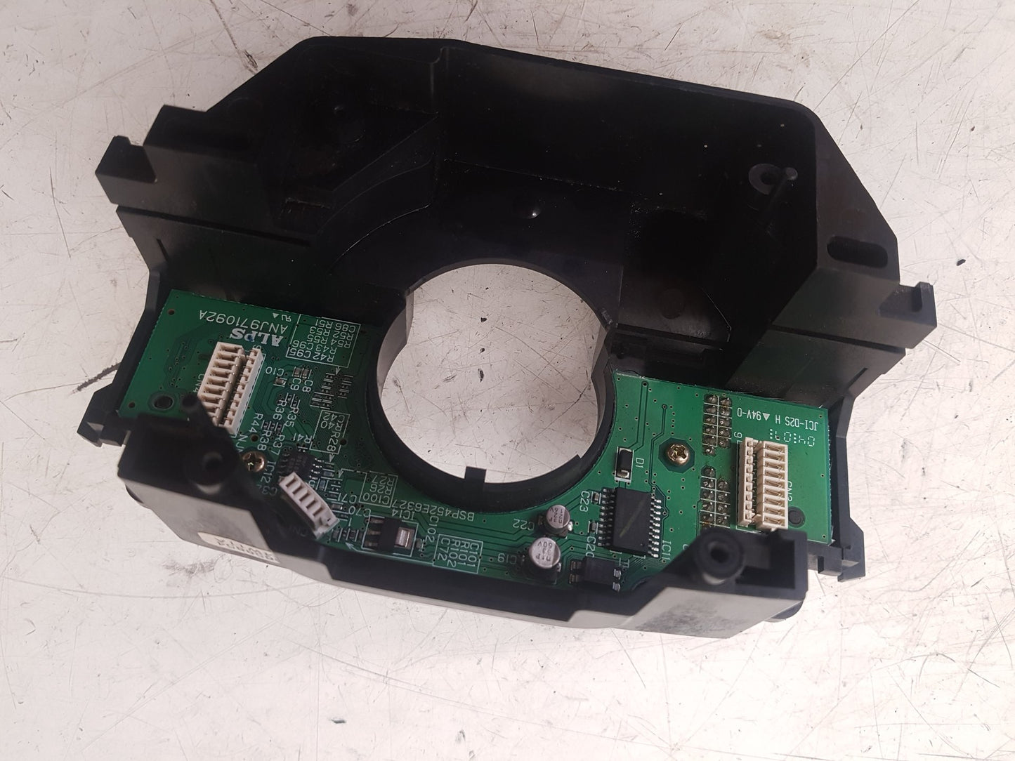 2000 - 2006 Volvo S60  Saloon STEERING WHEEL MODULE (SWM) 30658654