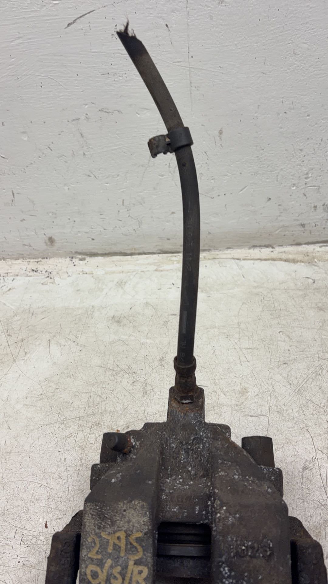 2003 - 2014 Volvo XC90 I 275 Estate Right Rear Caliper 8602855