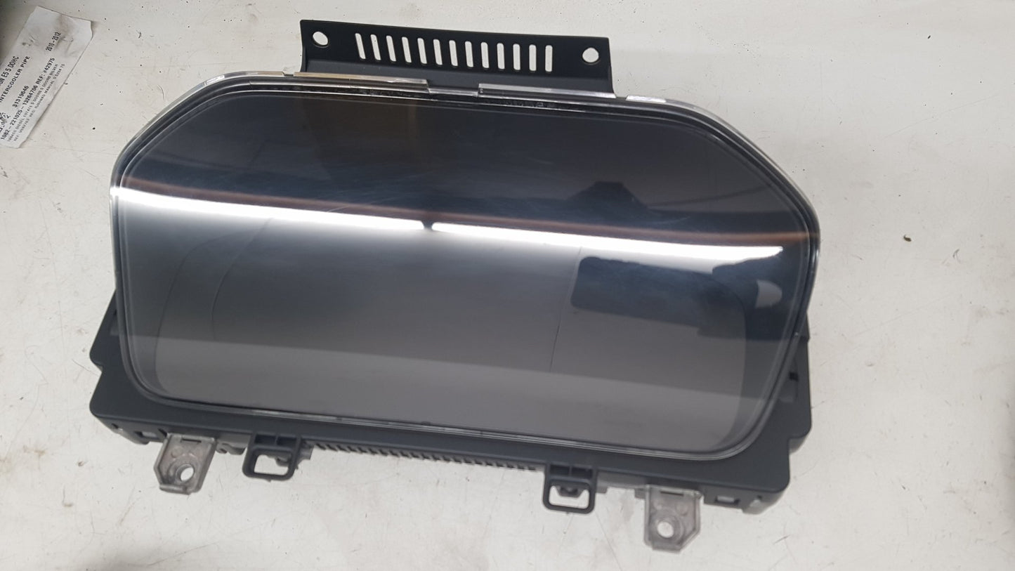 2017 - 2026 Volvo V60 II 225 Estate Instrument Cluster 32276753