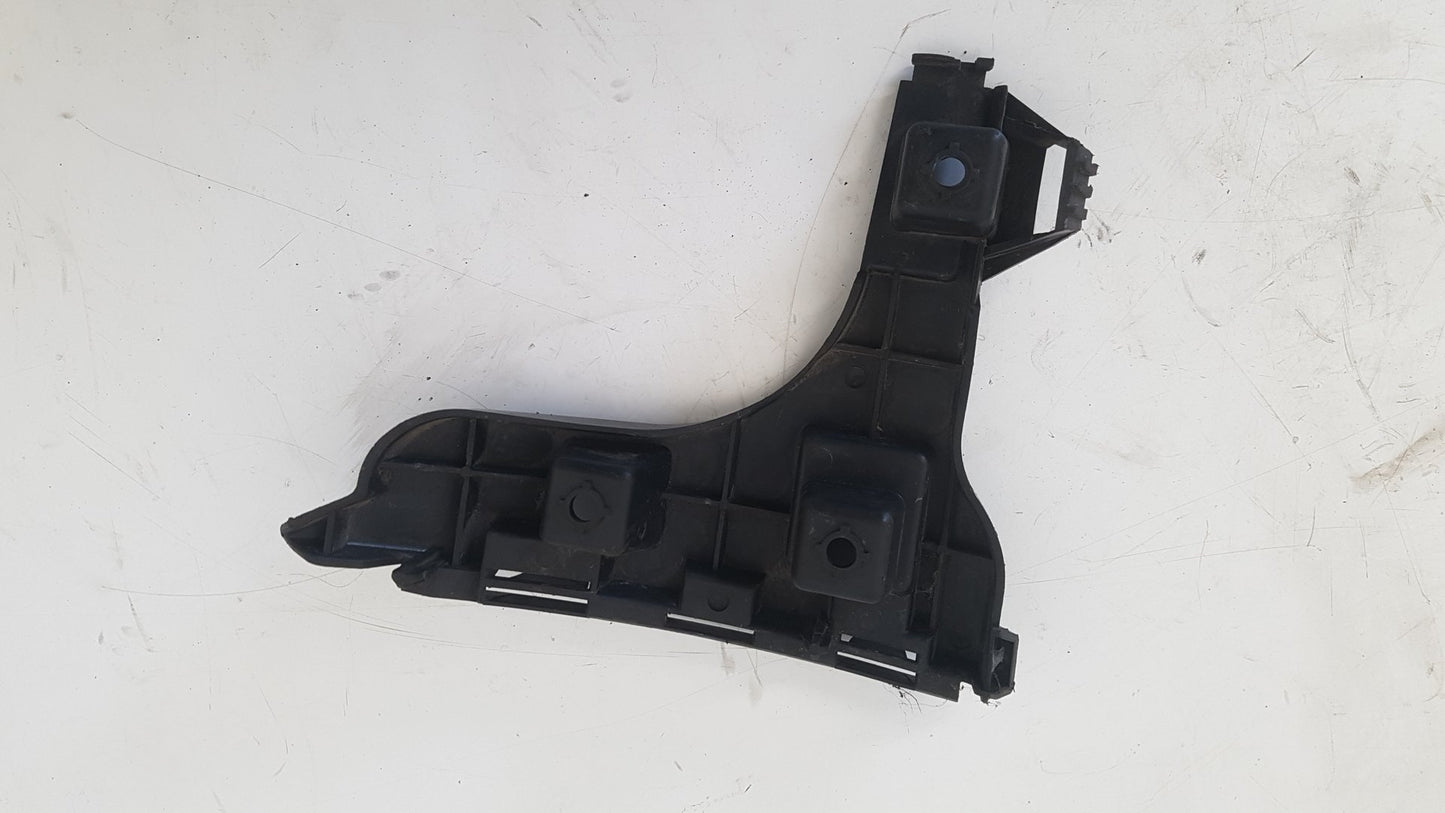 2010 - 2014 Volvo XC60  Estate BUMPER BRACKET (PASSENGER SIDE REAR) 30763439