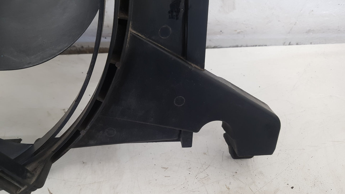 2000 - 2004 Volvo V40  Estate Radiator Shroud 8240276